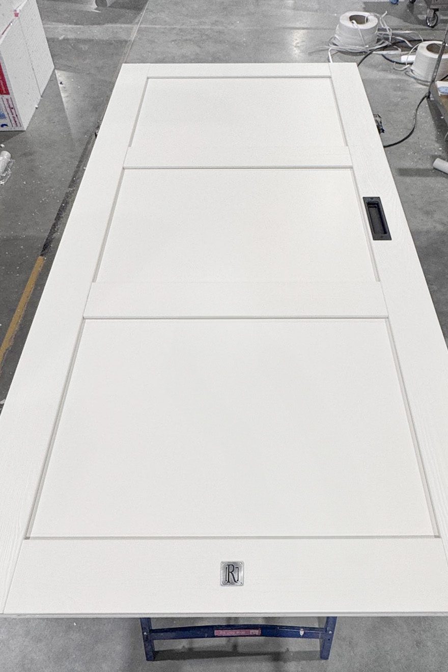 Sliding-door-MODERN-D2-1000x2100-ral9010-colour-c1