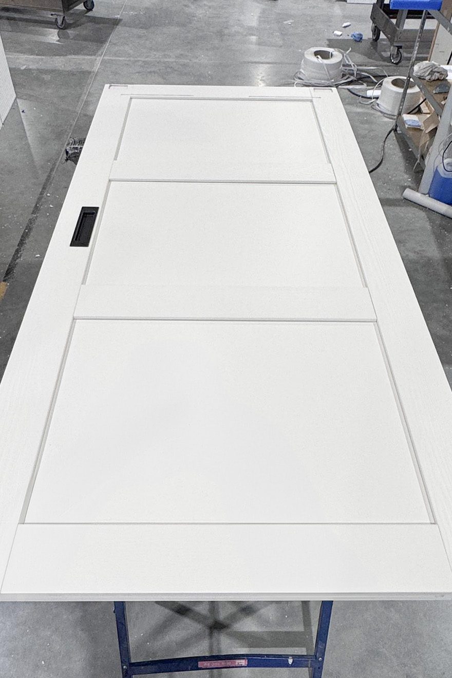 Sliding-door-MODERN-D2-1000x2100-ral9010-colour-c2